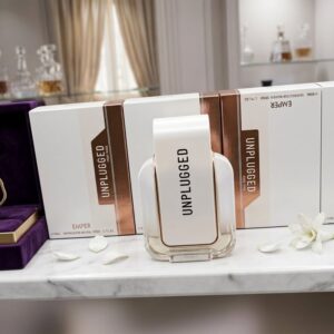 عطر "Unplugged Pour Femme" – غموض زهري يأسر الحواس